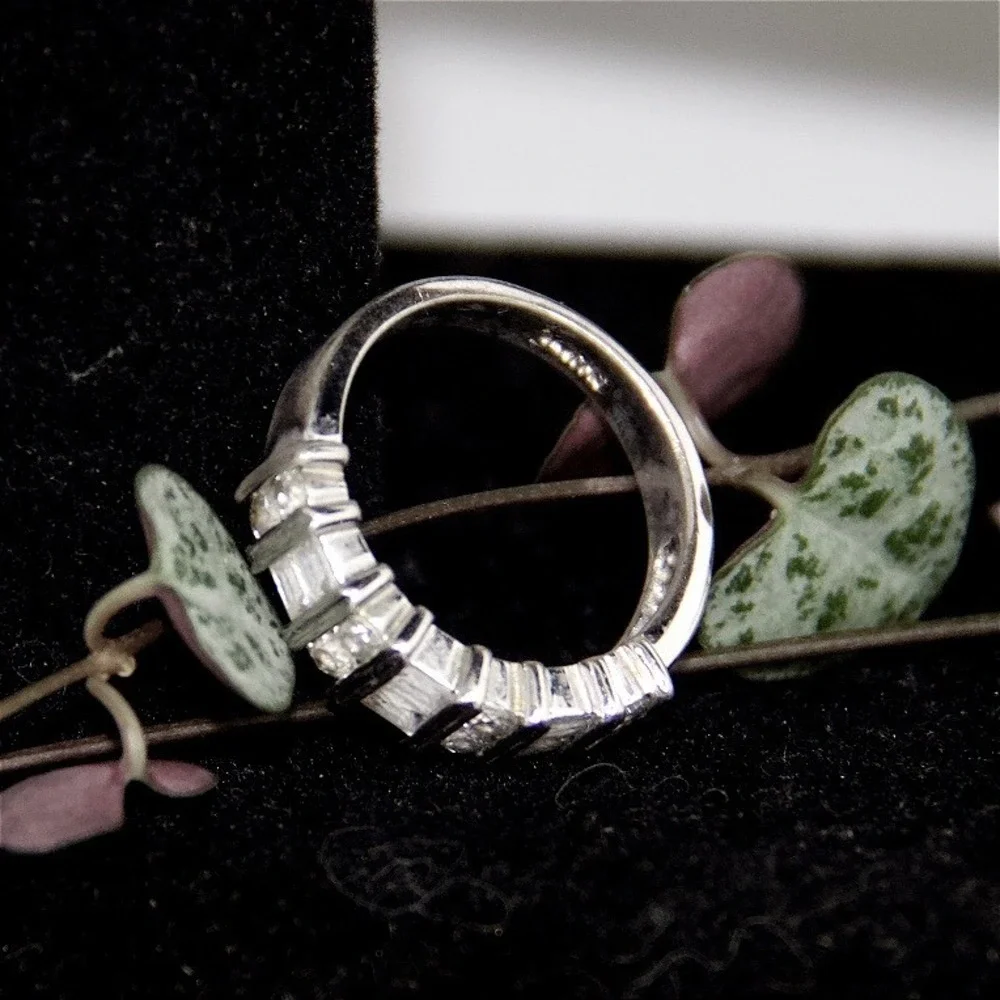 Sterling Silver 925 Baguette Round Cubic Zirconia Channel Set Band Ring Size 7.5